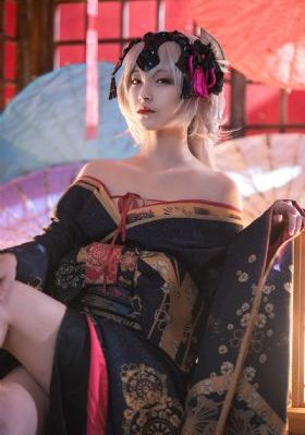 年轻的女教师2观看